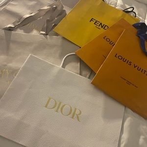 9 Designer store bags